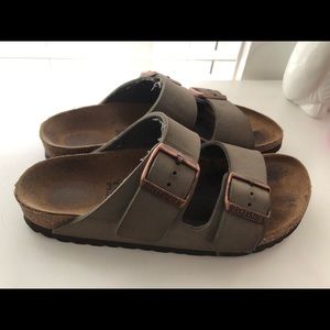 birkenstock sandals PICTURES ADDED!!